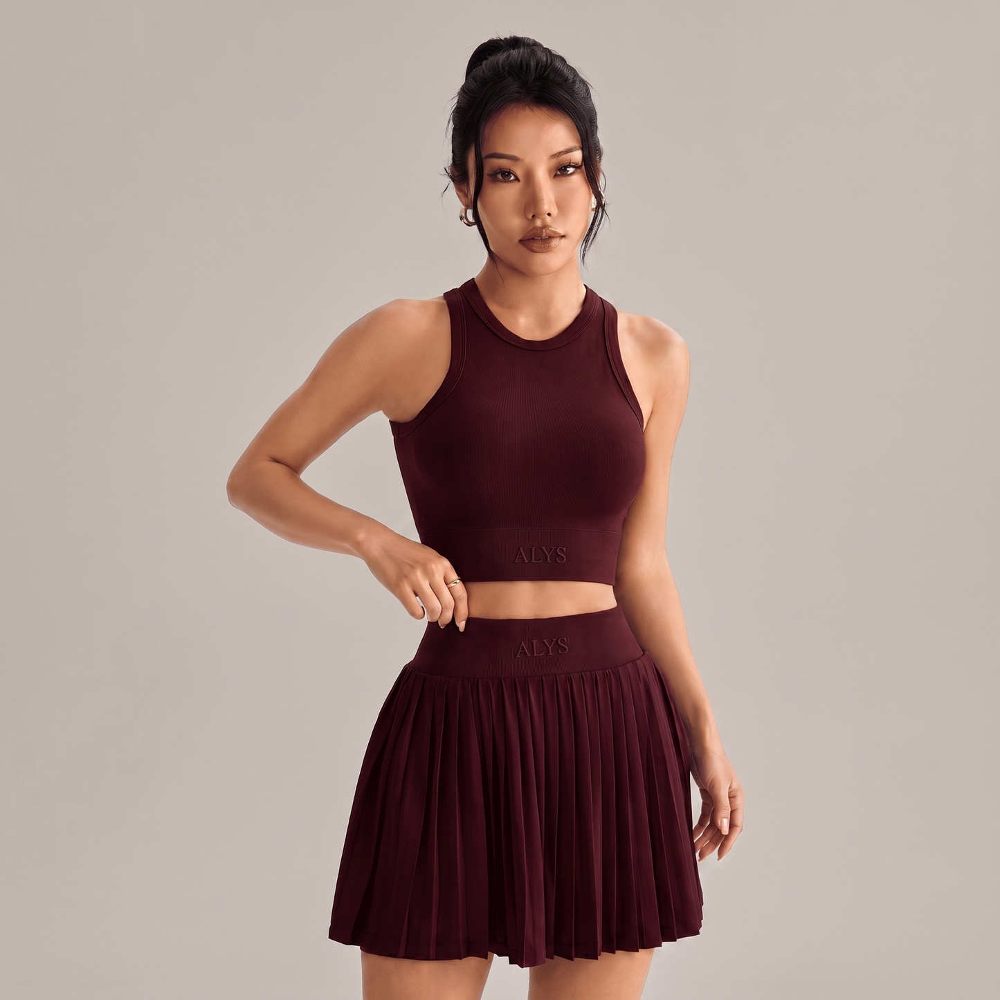 Conjunto Court Plissada ALYS — Vinho, frente