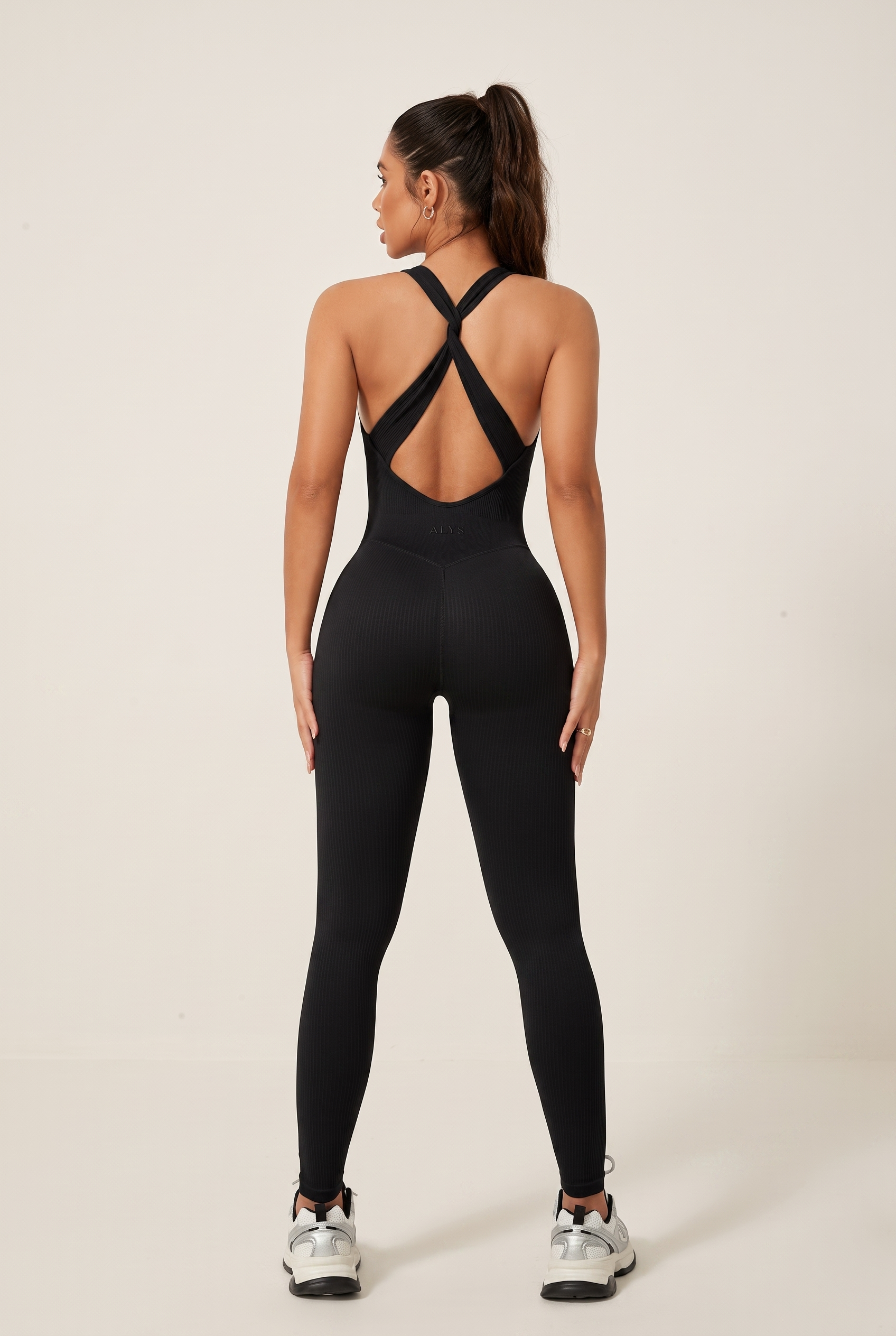 Macacao Ribbed ALYS preto - costas