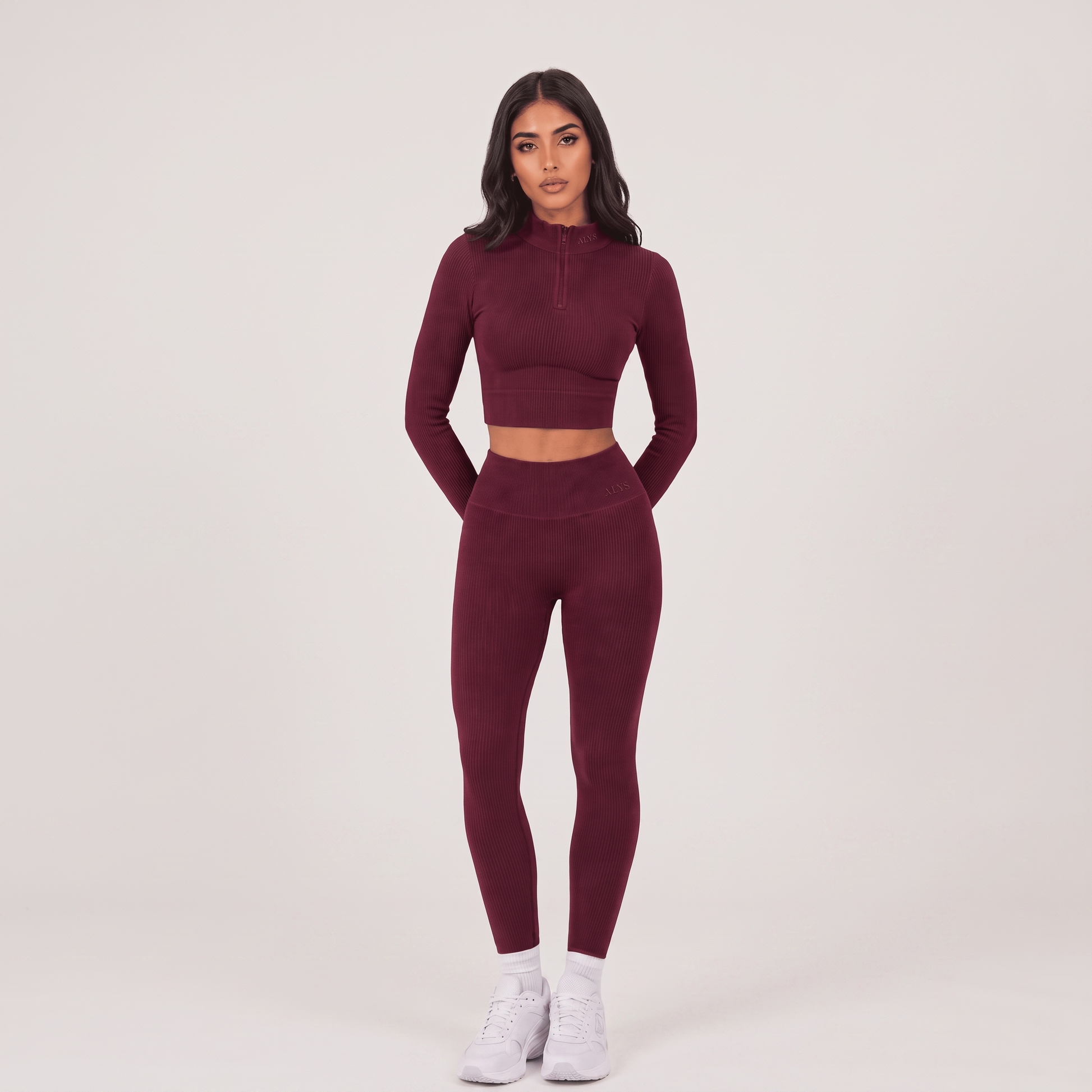 Conjunto Ribbed Manga Longa ALYS - Vinho (frente)