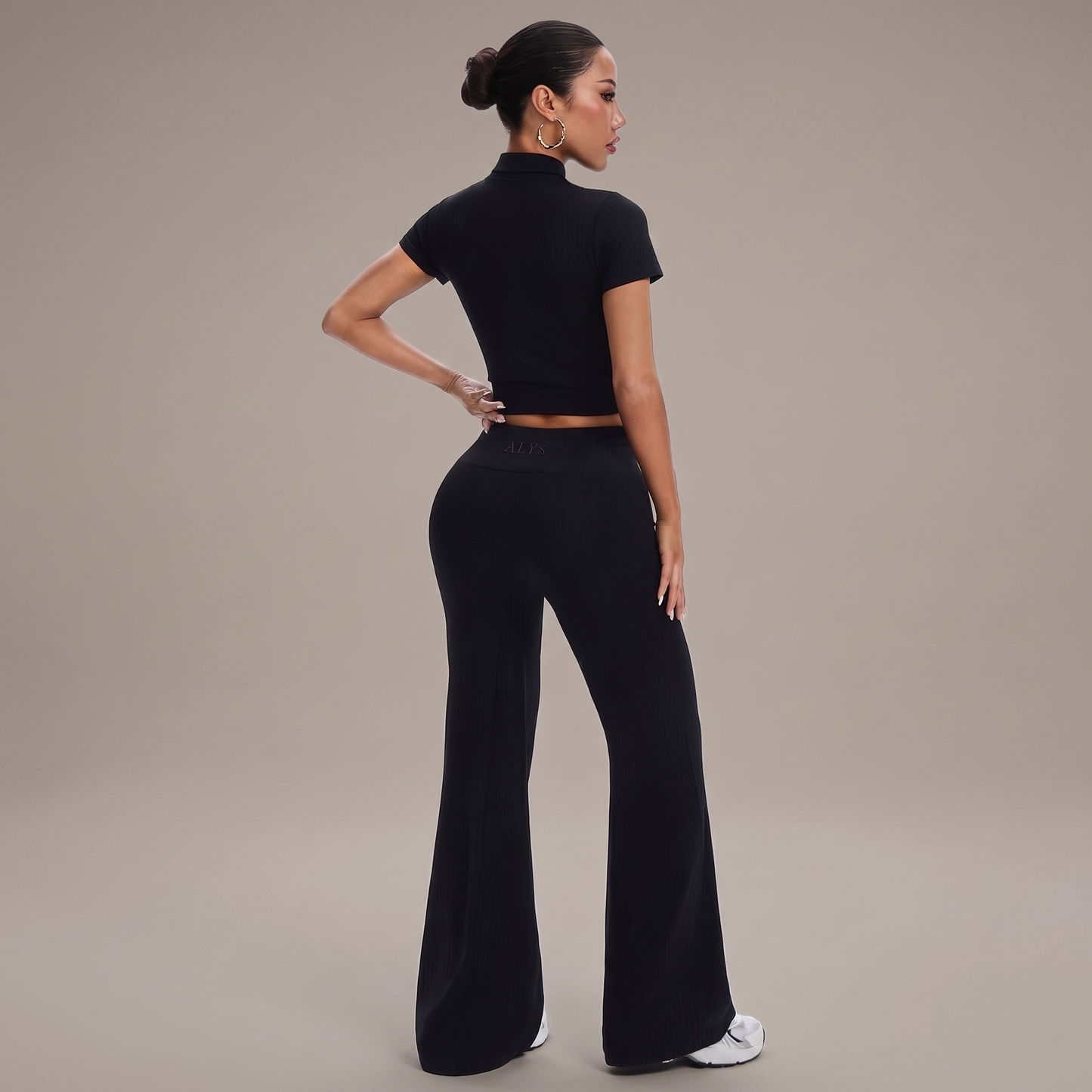 Conjunto Ribbed Pantalona com Zíper ALYS - Preto